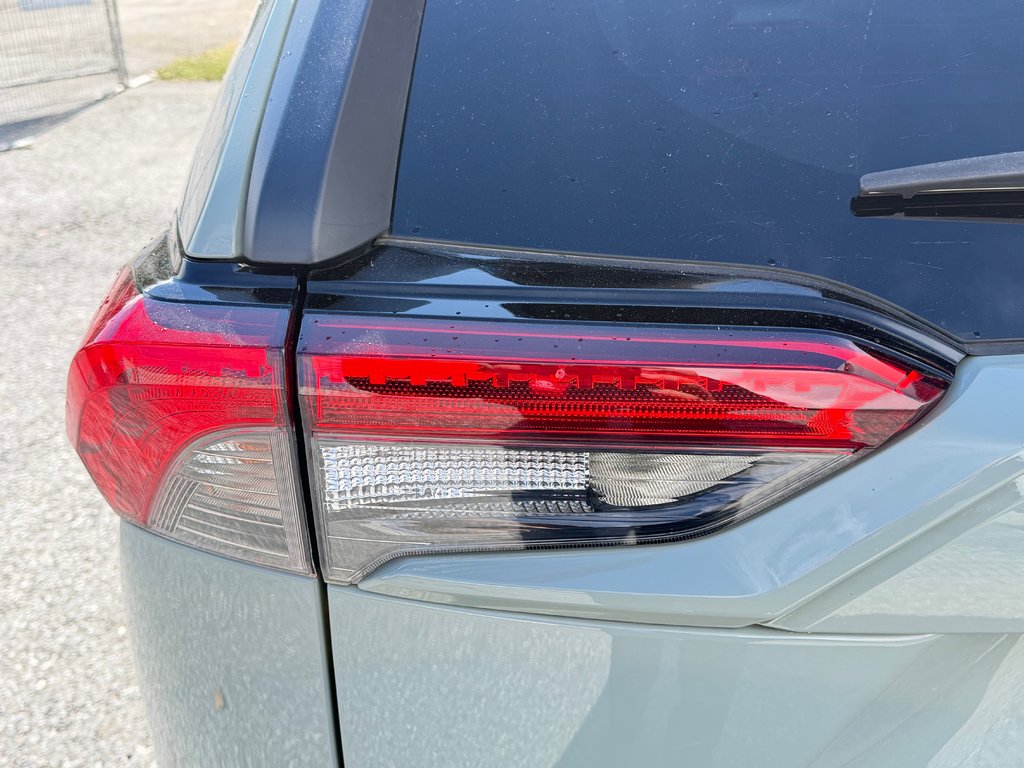 2020 Toyota RAV4 TRAIL AWD / HITCH / 3.500BLS TOWING / in Thetford Mines, Quebec - 24 - w1024h768px