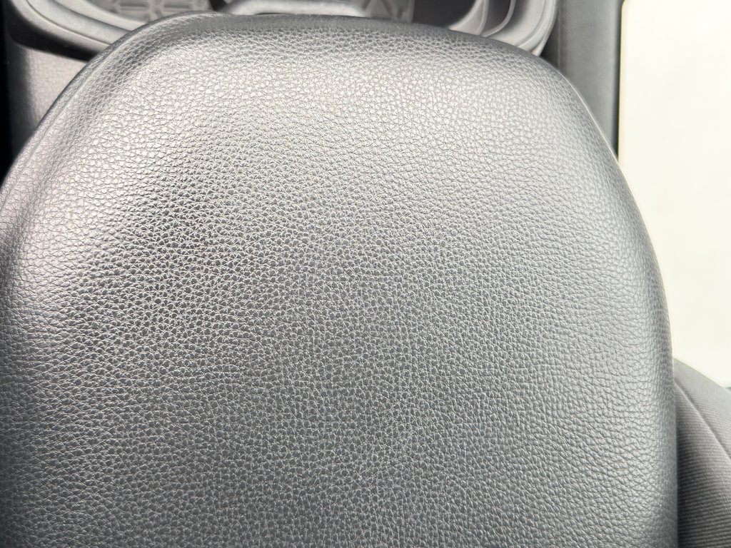 Toyota RAV4 LE AWD / LE MOINS CHER AU CANADA / GO !! / 2020 à Thetford Mines, Québec - 42 - w1024h768px