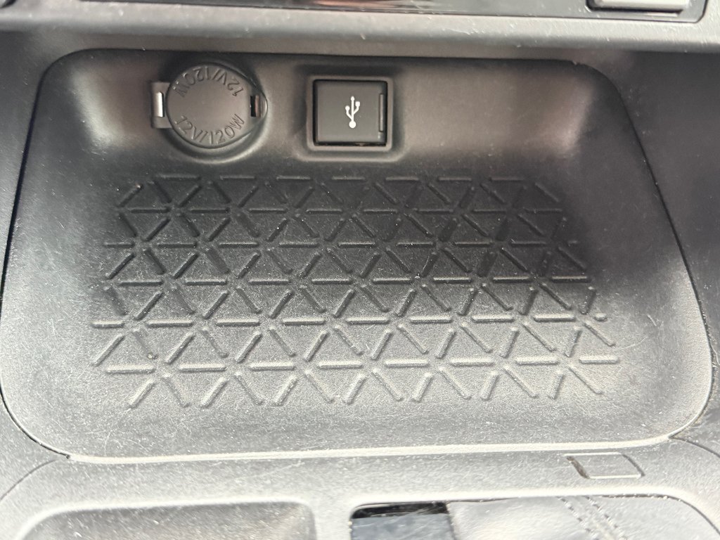 Toyota RAV4 LE AWD / LE MOINS CHER AU CANADA / GO !! / 2020 à Thetford Mines, Québec - 39 - w1024h768px