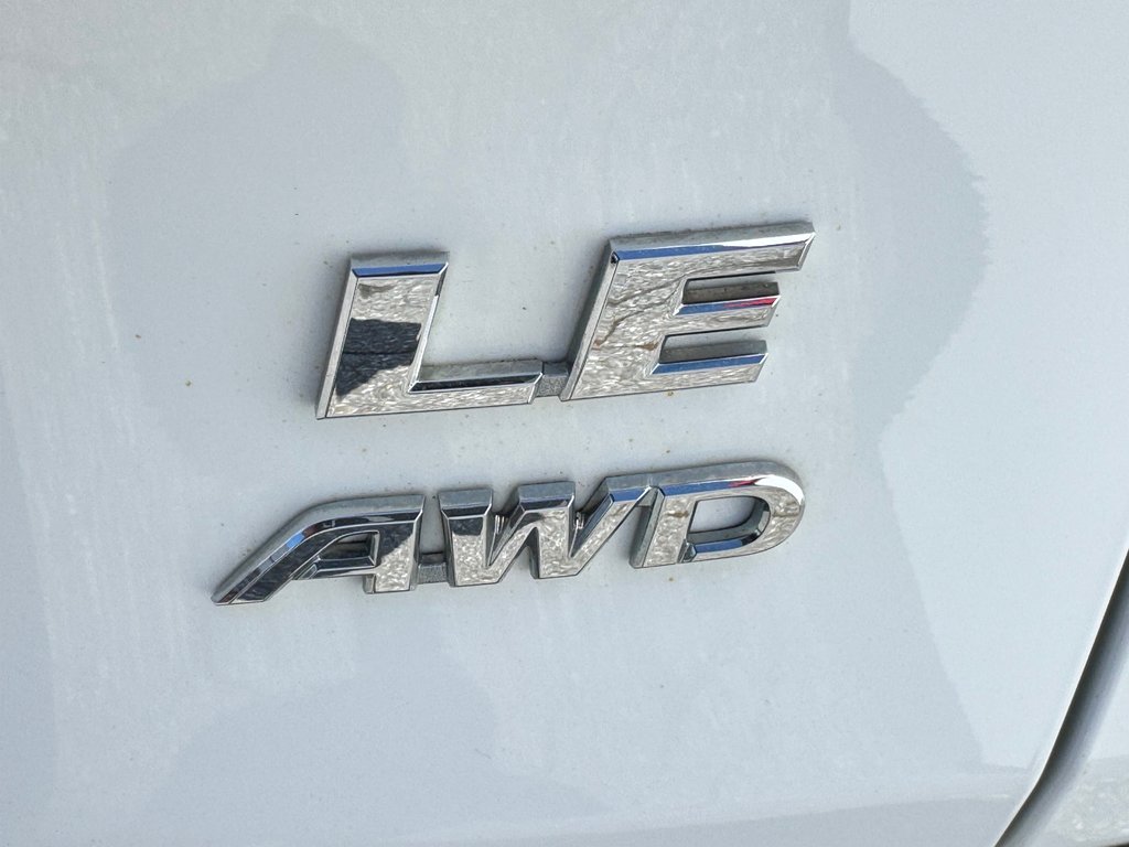 2021 Toyota RAV4 LE AWD / 1 SEUL PROPRIÉTAIRE / FIABILITÉ / in Thetford Mines, Quebec - 24 - w1024h768px