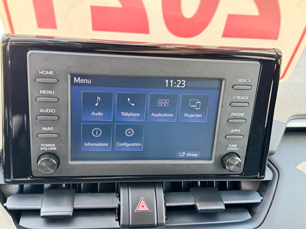 2021 Toyota RAV4 LE AWD / 1 SEUL PROPRIÉTAIRE / FIABILITÉ / in Thetford Mines, Quebec - 39 - w1024h768px