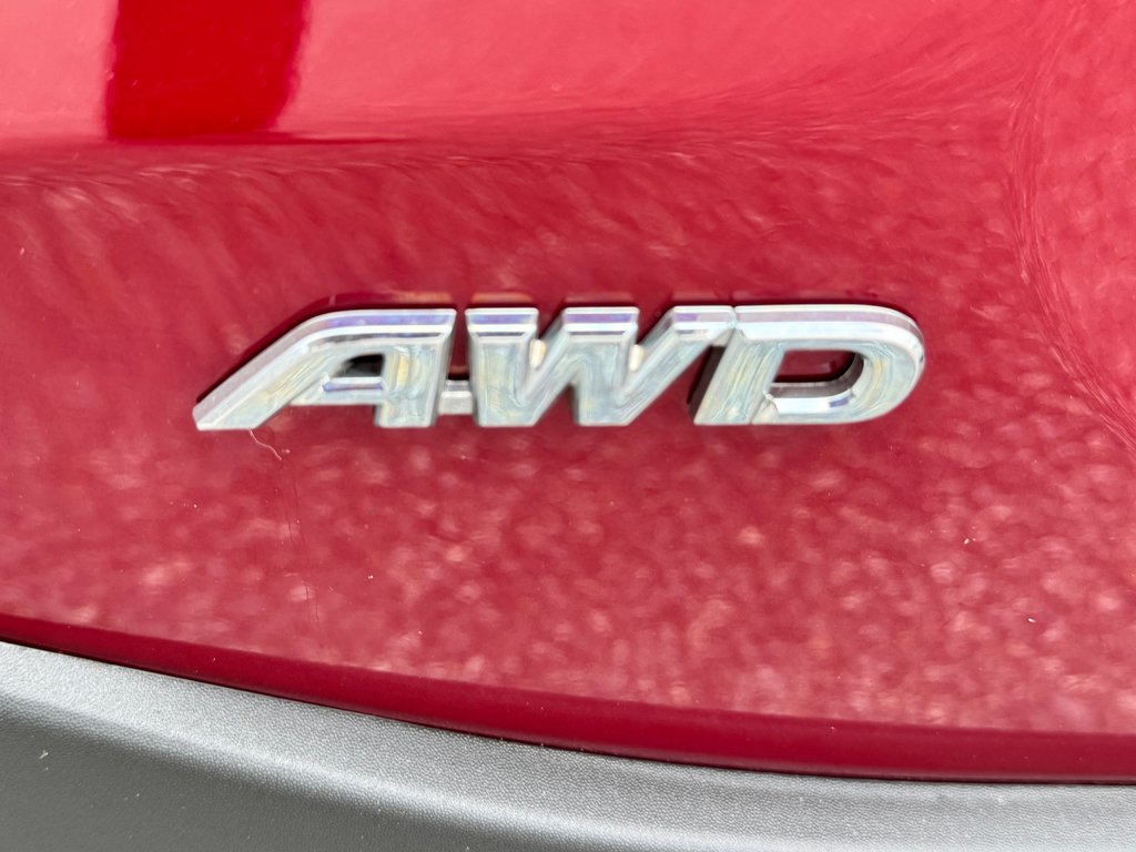 Toyota RAV4 HYBRIDE LIMITED AWD / TRÈS BAS KILOS / WOW !!! / 2021 à Thetford Mines, Québec - 22 - w1024h768px