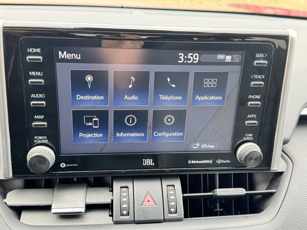 Toyota RAV4 HYBRIDE LIMITED AWD / TRÈS BAS KILOS / WOW !!! / 2021 à Thetford Mines, Québec - 45 - w1024h768px