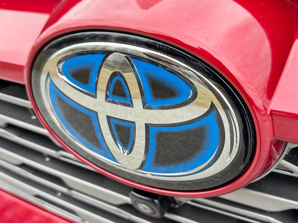 Toyota RAV4 HYBRIDE LIMITED AWD / TRÈS BAS KILOS / WOW !!! / 2021 à Thetford Mines, Québec - 12 - w1024h768px