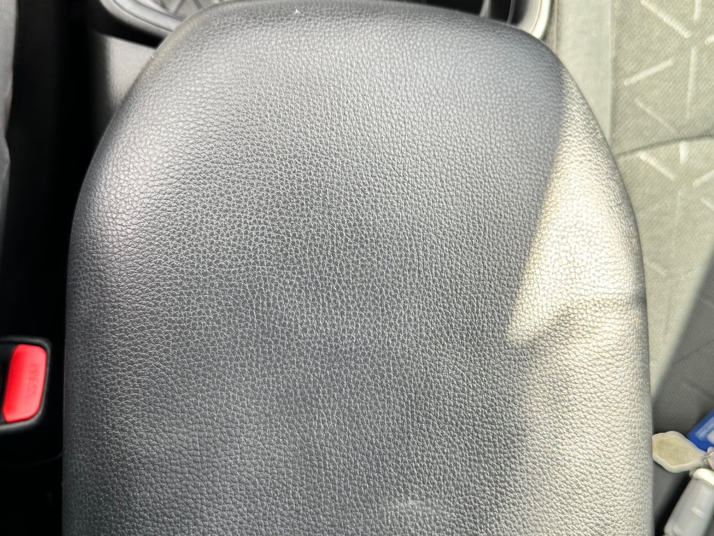 Toyota RAV4 XLE AWD / BAS KILOS / FIABILITÉ LÉGENDAIRE / 2021 à Thetford Mines, Québec - 50 - w1024h768px