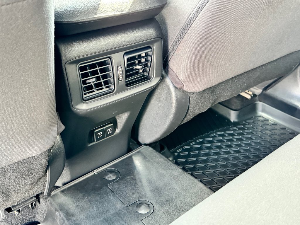 Toyota RAV4 XLE AWD / BAS KILOS / FIABILITÉ LÉGENDAIRE / 2021 à Thetford Mines, Québec - 60 - w1024h768px