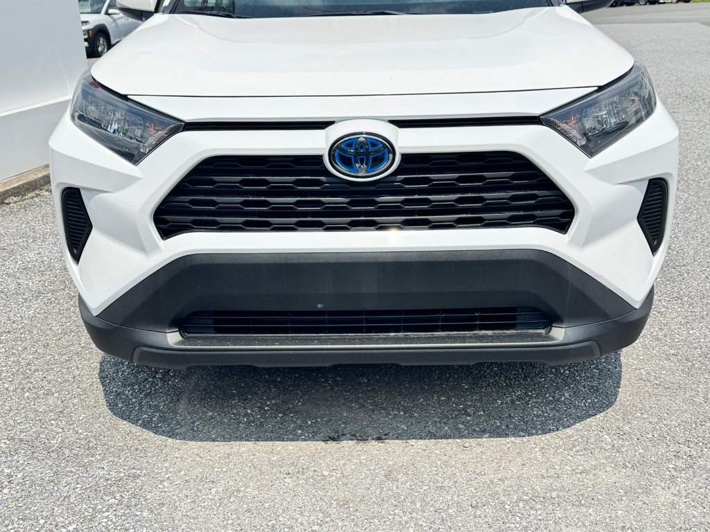 Toyota RAV4 HYBRIDE LE AWD / TRÈS BAS KM / TRÈS ÉCONOMIQUE / 2021 à Thetford Mines, Québec - 12 - w1024h768px