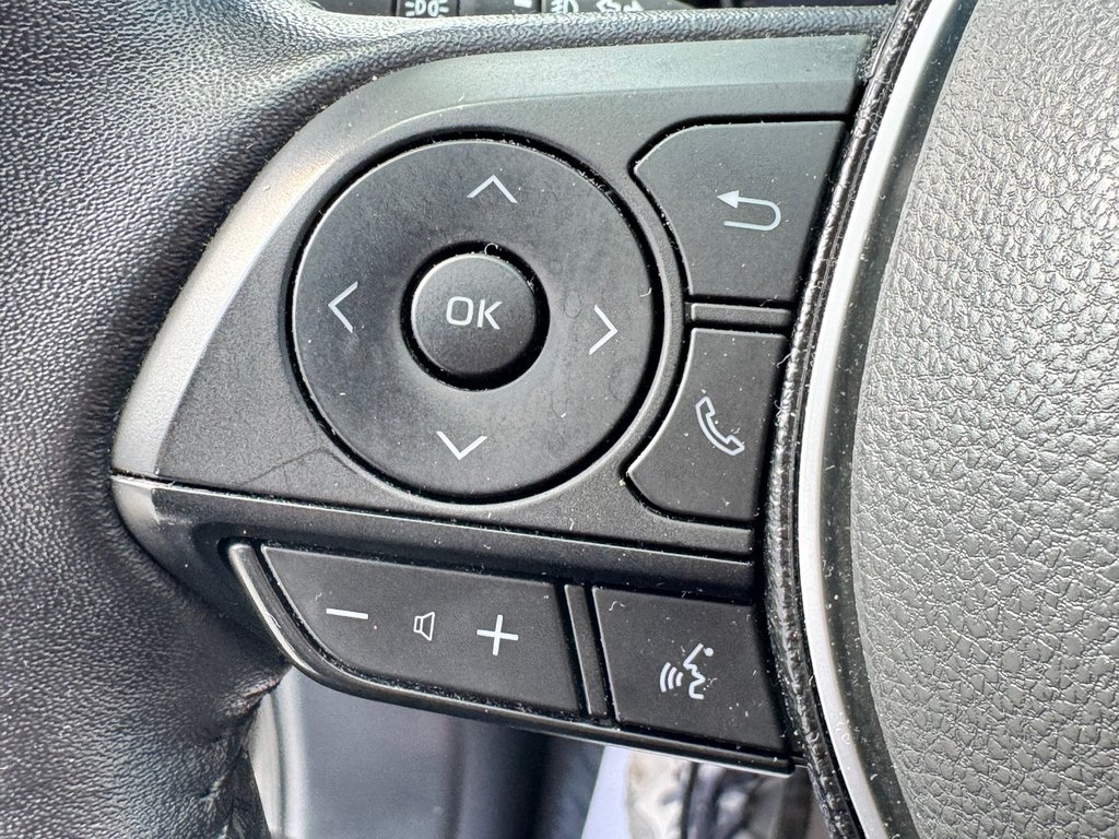 Toyota RAV4 XLE AWD / PEA 22-03-26=100KM / SUPER DEAL / 2021 à Thetford Mines, Québec - 39 - w1024h768px
