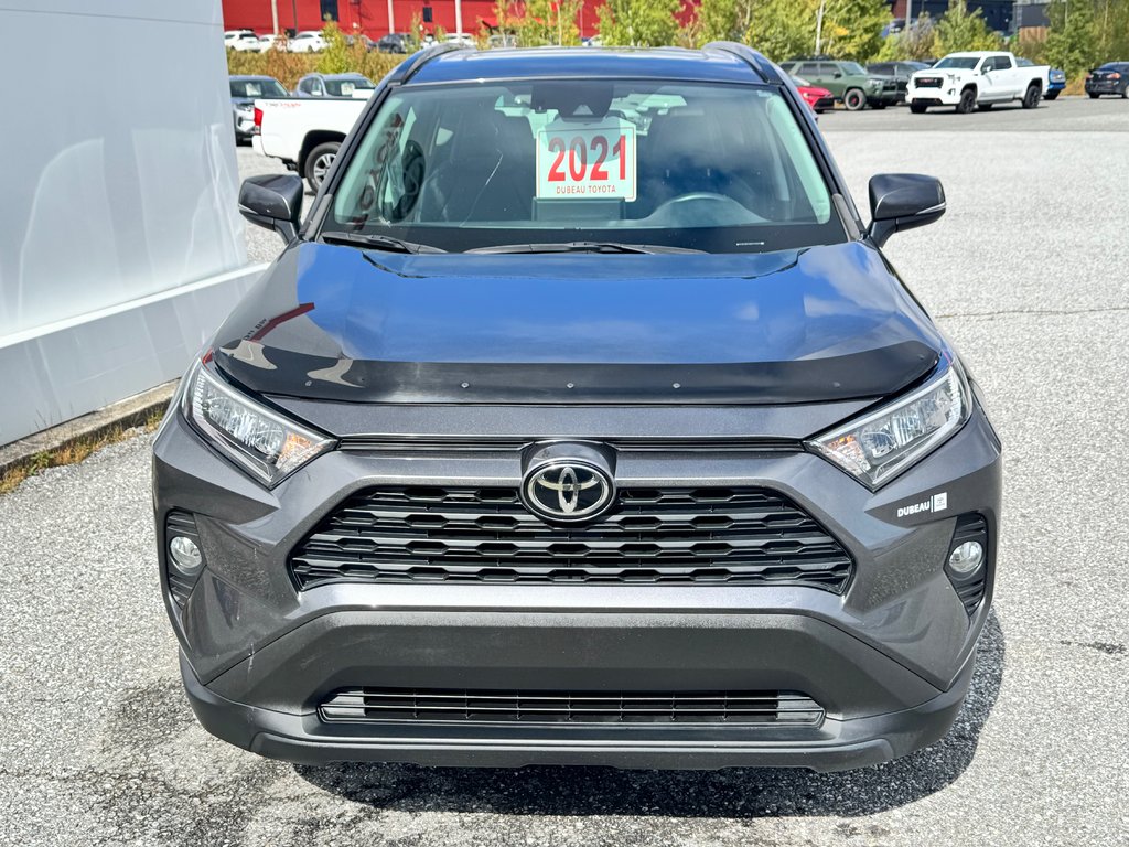 Toyota RAV4 XLE PREMIUM / PEA 02-09-26=100KM / DEAL DE FEU / 2021 à Thetford Mines, Québec - 3 - w1024h768px