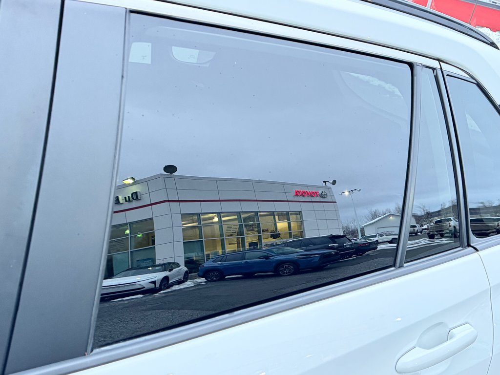 2021 Toyota RAV4 LE FWD / GARANTIE FULL 28-10-26=100KM WOW ! / in Thetford Mines, Quebec - 20 - w1024h768px