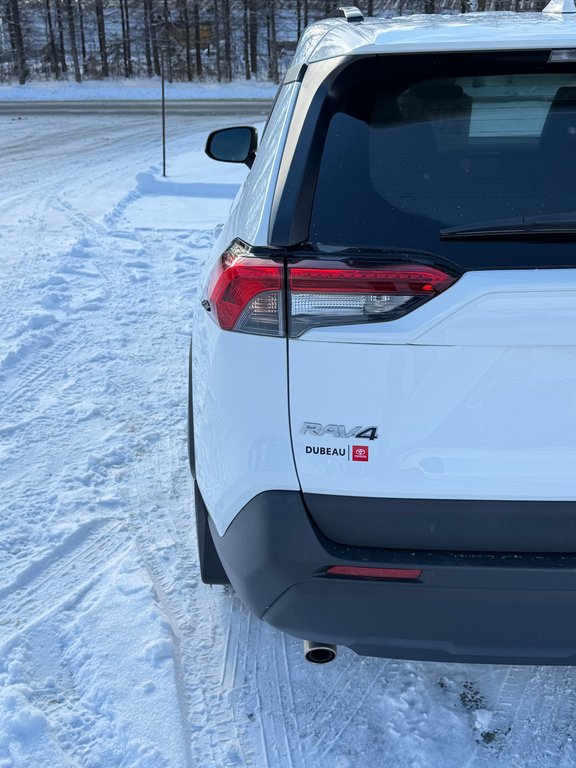 2021 Toyota RAV4 LE FWD / GARANTIE FULL 28-10-26=100KM WOW ! / in Thetford Mines, Quebec - 22 - w1024h768px