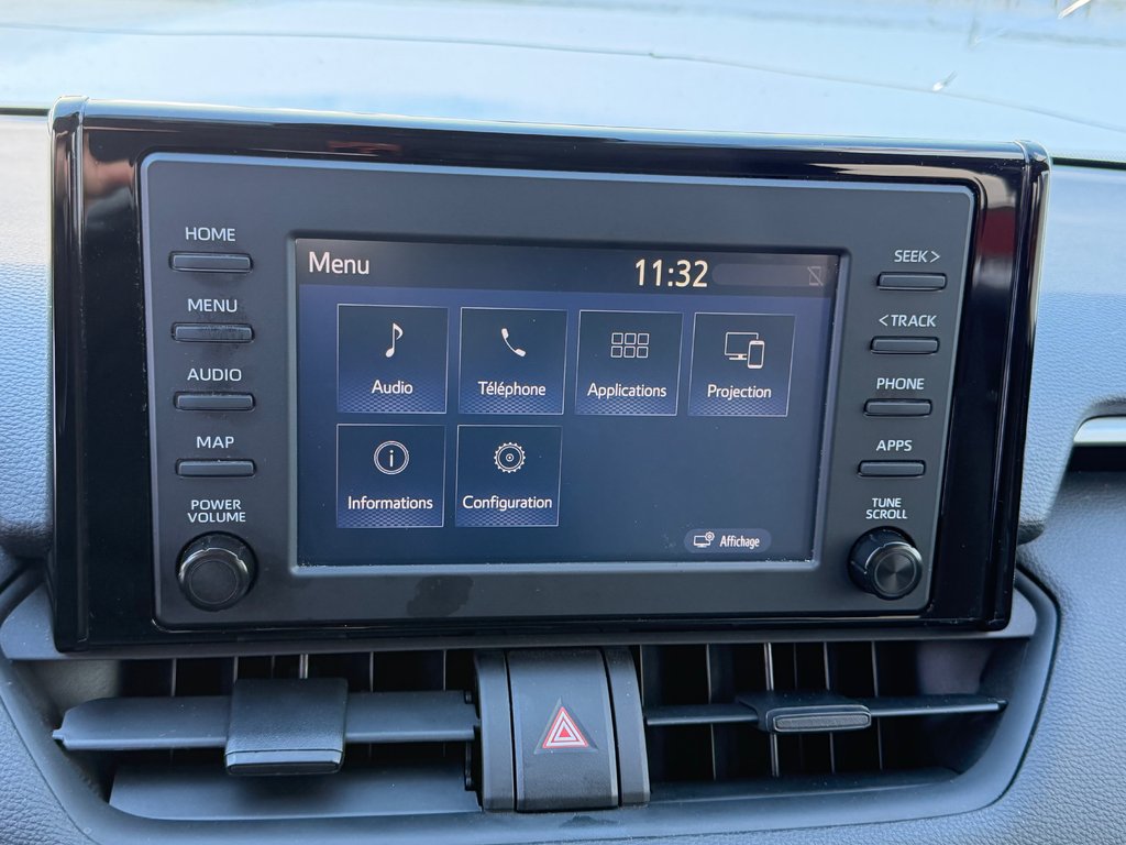 2021 Toyota RAV4 LE FWD / GARANTIE FULL 28-10-26=100KM WOW ! / in Thetford Mines, Quebec - 41 - w1024h768px