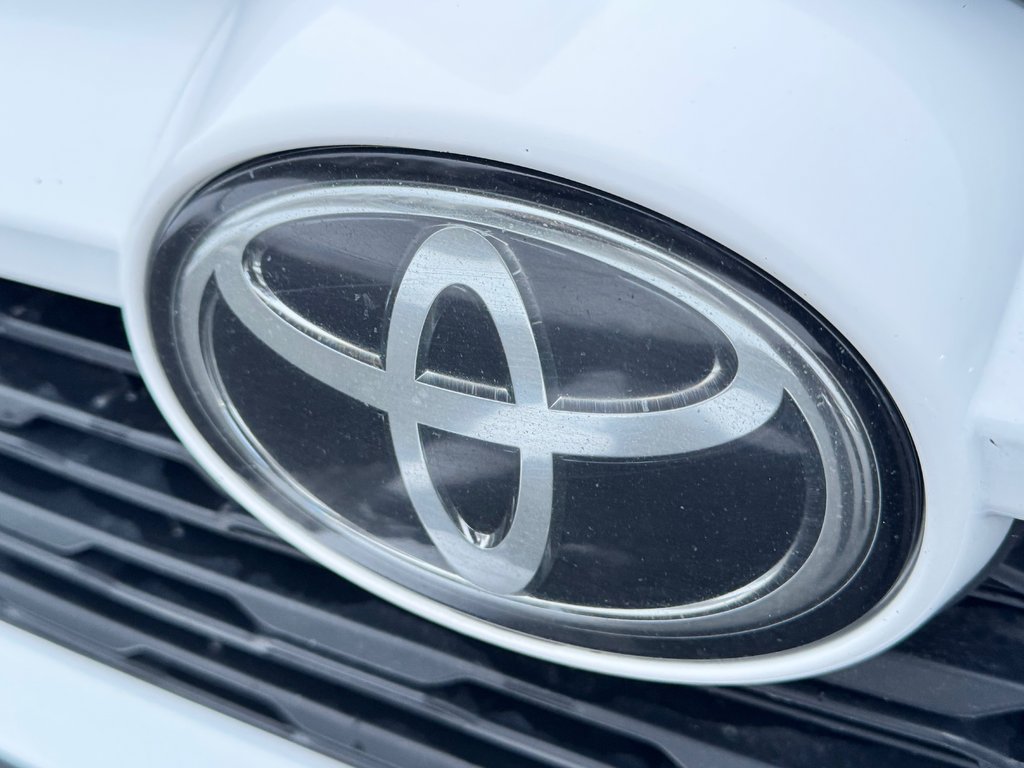 2021 Toyota RAV4 LE FWD / GARANTIE FULL 28-10-26=100KM WOW ! / in Thetford Mines, Quebec - 11 - w1024h768px