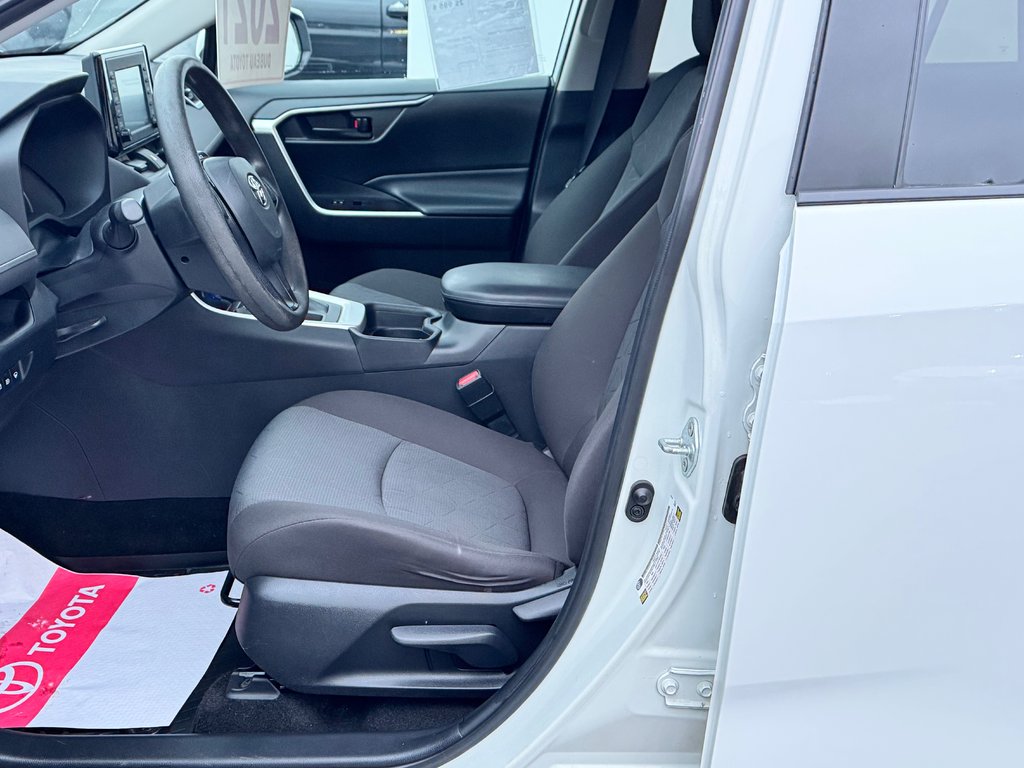 2021 Toyota RAV4 LE FWD / GARANTIE FULL 28-10-26=100KM WOW ! / in Thetford Mines, Quebec - 29 - w1024h768px