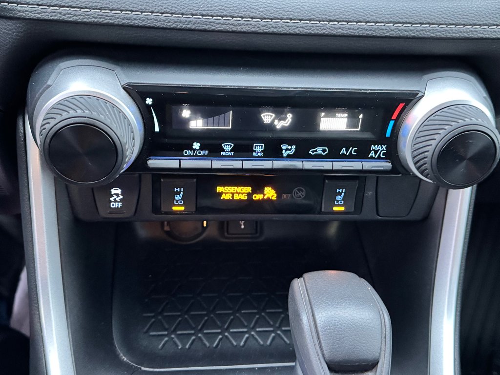 2021 Toyota RAV4 LE FWD / GARANTIE FULL 28-10-26=100KM WOW ! / in Thetford Mines, Quebec - 41 - w1024h768px
