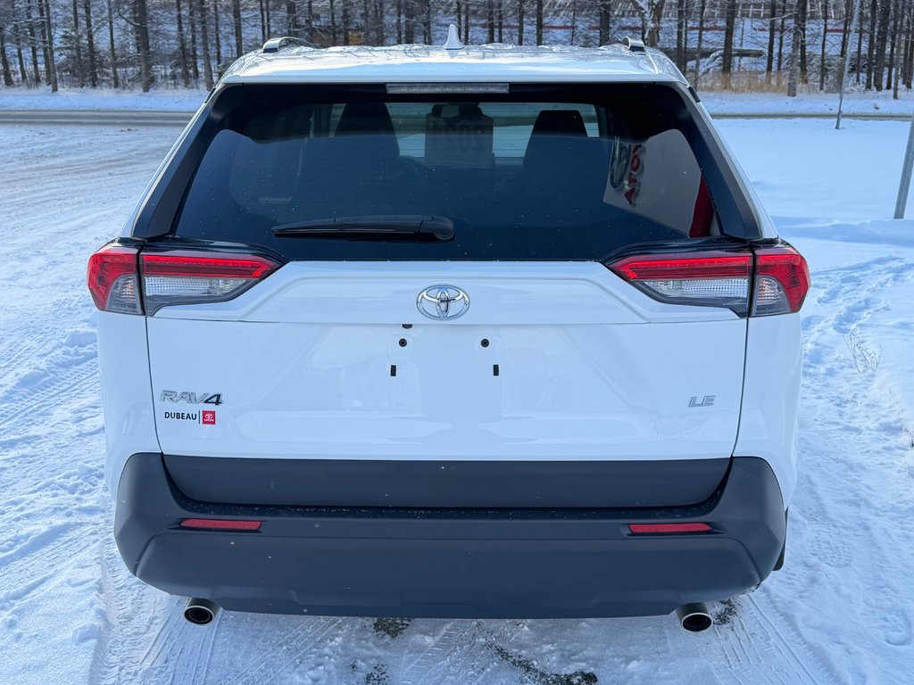 2021 Toyota RAV4 LE FWD / GARANTIE FULL 28-10-26=100KM WOW ! / in Thetford Mines, Quebec - 5 - w1024h768px