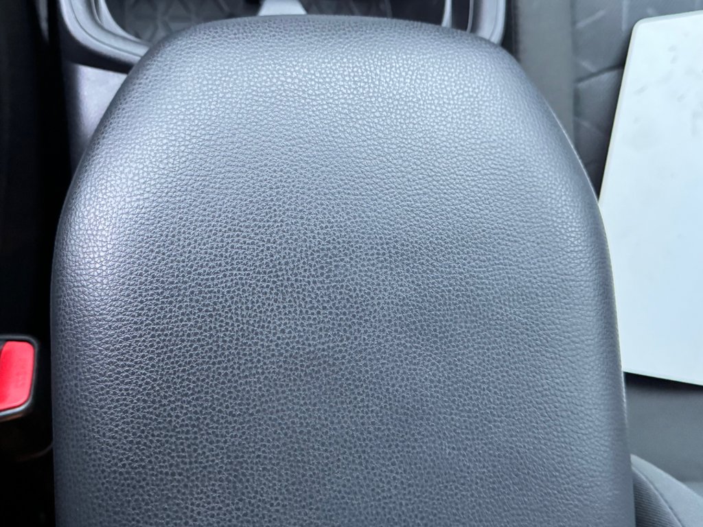 2021 Toyota RAV4 LE FWD / GARANTIE FULL 28-10-26=100KM WOW ! / in Thetford Mines, Quebec - 47 - w1024h768px