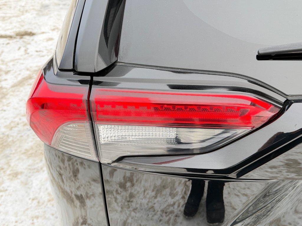 2021 Toyota RAV4 HYBRIDE XLE AWD / ULTRA ÉCONOMIQUE / AUBAINE / in Thetford Mines, Quebec - 25 - w1024h768px