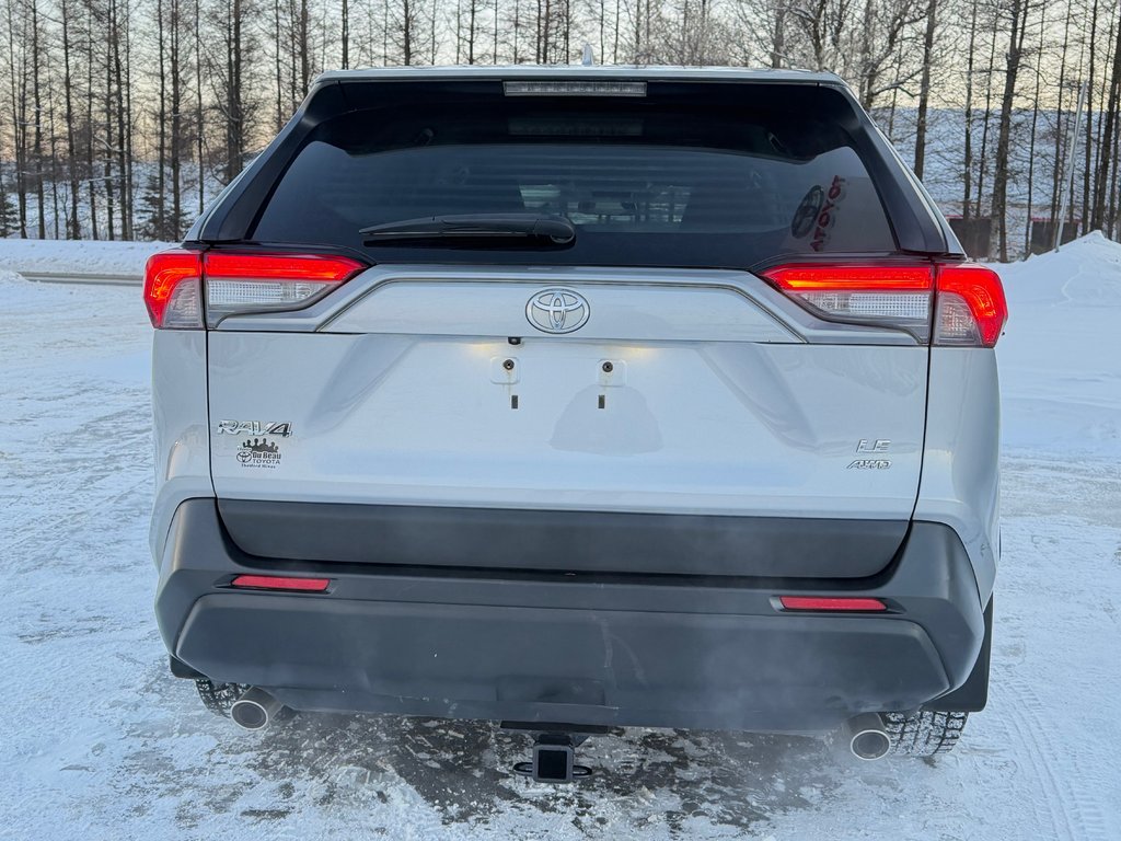 2021 Toyota RAV4 LE AWD / INSPECTÉ / RÉPARÉ / 1 SEUL PROPRIÉTAIRE in Thetford Mines, Quebec - 26 - w1024h768px