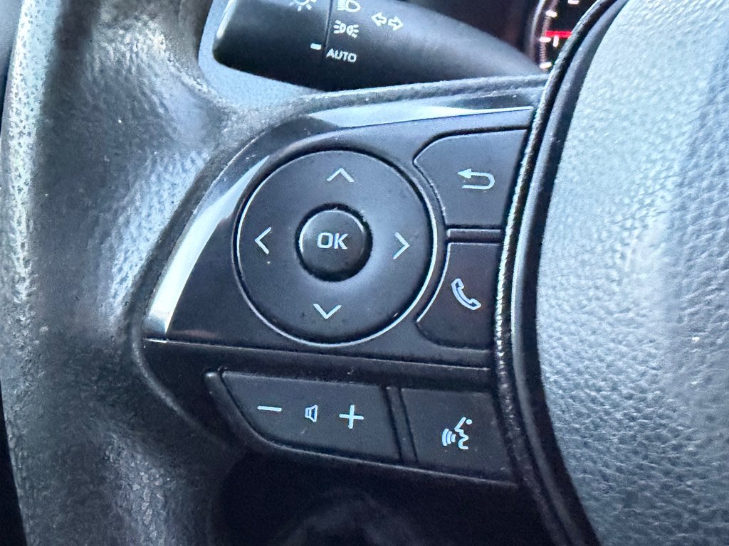 2021 Toyota RAV4 LE AWD / INSPECTÉ / RÉPARÉ / 1 SEUL PROPRIÉTAIRE in Thetford Mines, Quebec - 35 - w1024h768px