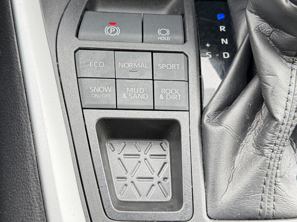 2021 Toyota RAV4 LE AWD / PRIX IMBATTABLE / HYPER FIABLE / in Thetford Mines, Quebec - 43 - w1024h768px