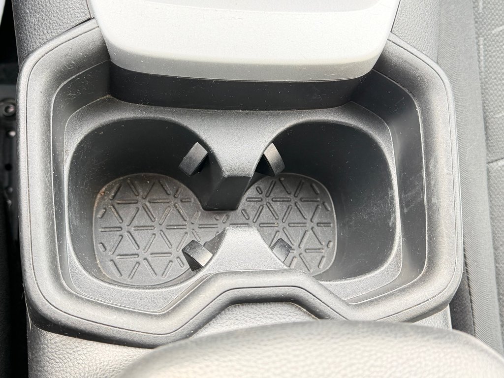 2021 Toyota RAV4 LE AWD / PRIX IMBATTABLE / HYPER FIABLE / in Thetford Mines, Quebec - 44 - w1024h768px