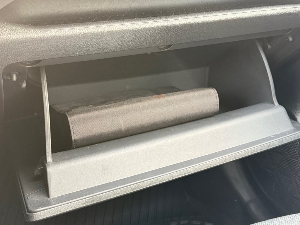 2021 Toyota RAV4 LE AWD / PRIX IMBATTABLE / HYPER FIABLE / in Thetford Mines, Quebec - 47 - w1024h768px