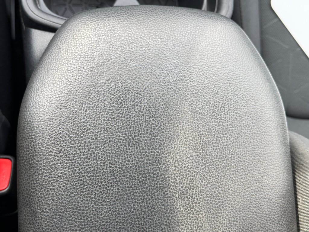 2021 Toyota RAV4 LE AWD / PRIX IMBATTABLE / HYPER FIABLE / in Thetford Mines, Quebec - 45 - w1024h768px