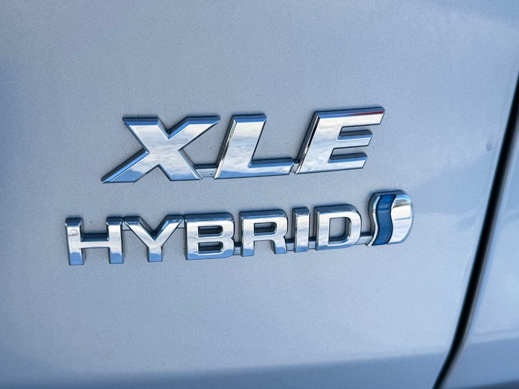Toyota RAV4 HYBRIDE XLE AWD / LE MOINS CHER AU QUÉBEC !!! / 2021 à Thetford Mines, Québec - 27 - w1024h768px