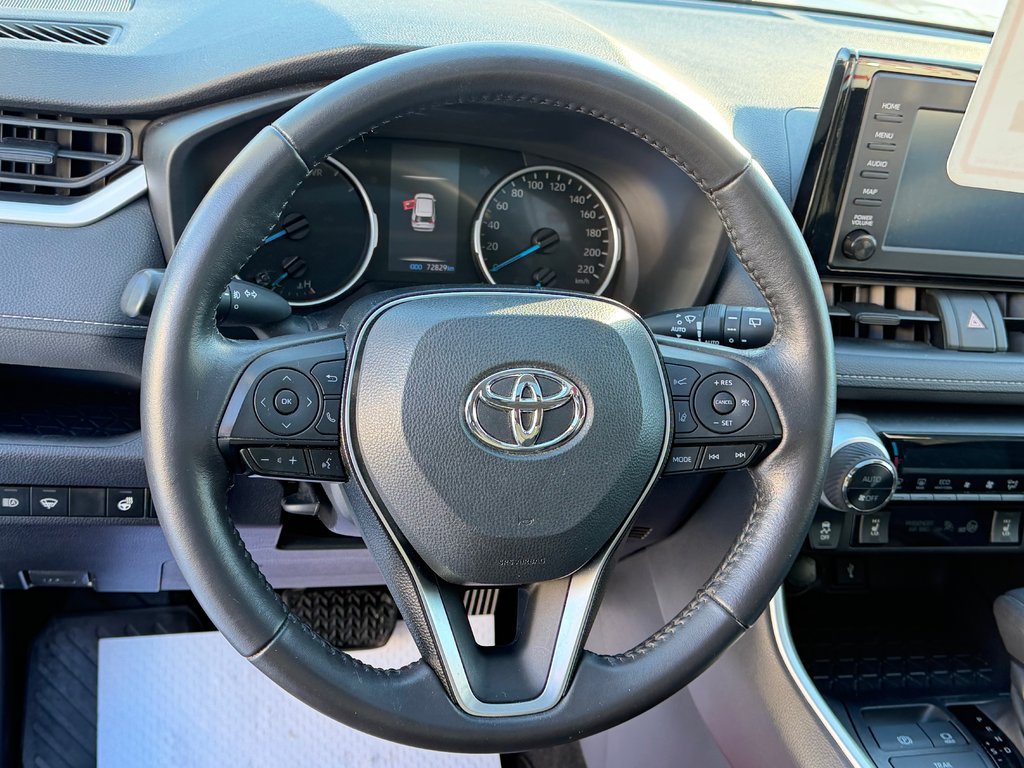 Toyota RAV4 HYBRIDE XLE AWD / LE MOINS CHER AU QUÉBEC !!! / 2021 à Thetford Mines, Québec - 38 - w1024h768px