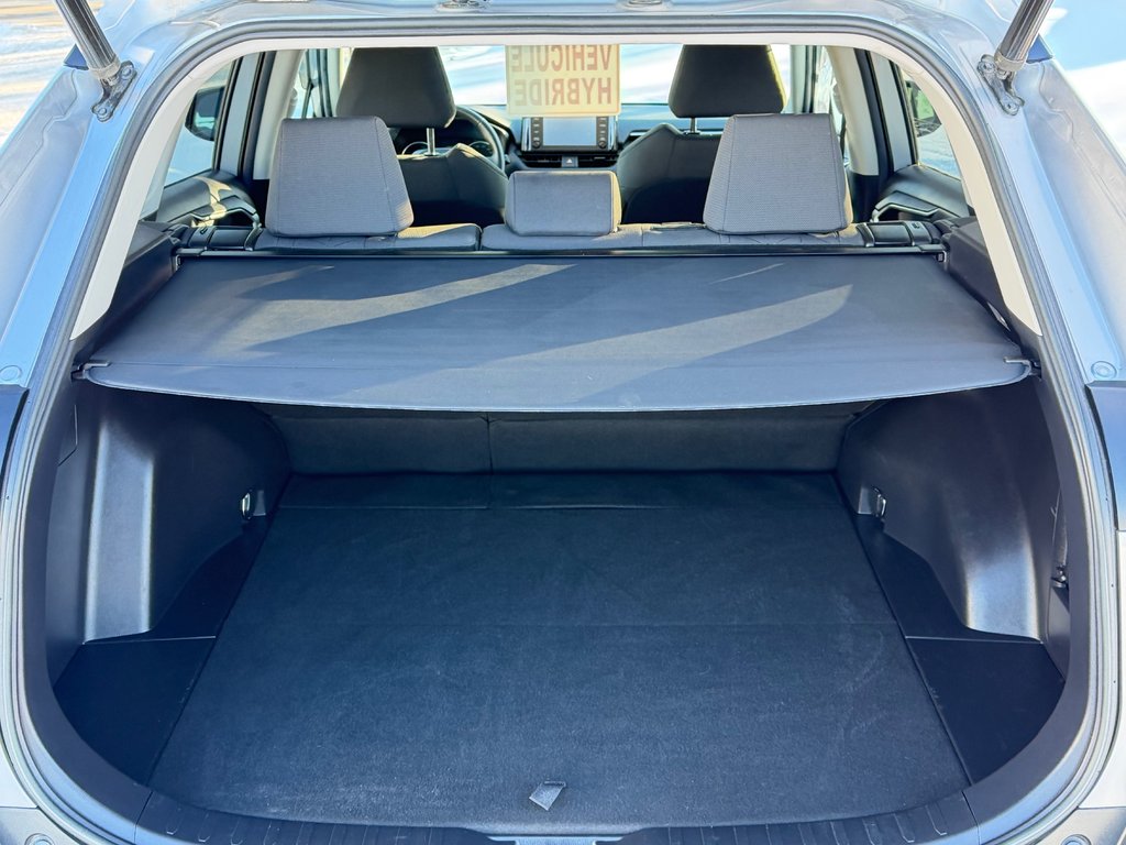 Toyota RAV4 HYBRIDE XLE AWD / LE MOINS CHER AU QUÉBEC !!! / 2021 à Thetford Mines, Québec - 61 - w1024h768px