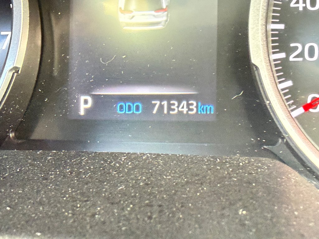 Toyota RAV4 XLE AWD / BAS KILOS / ENTRETENU AVEC SOINS / 2021 à Thetford Mines, Québec - 41 - w1024h768px