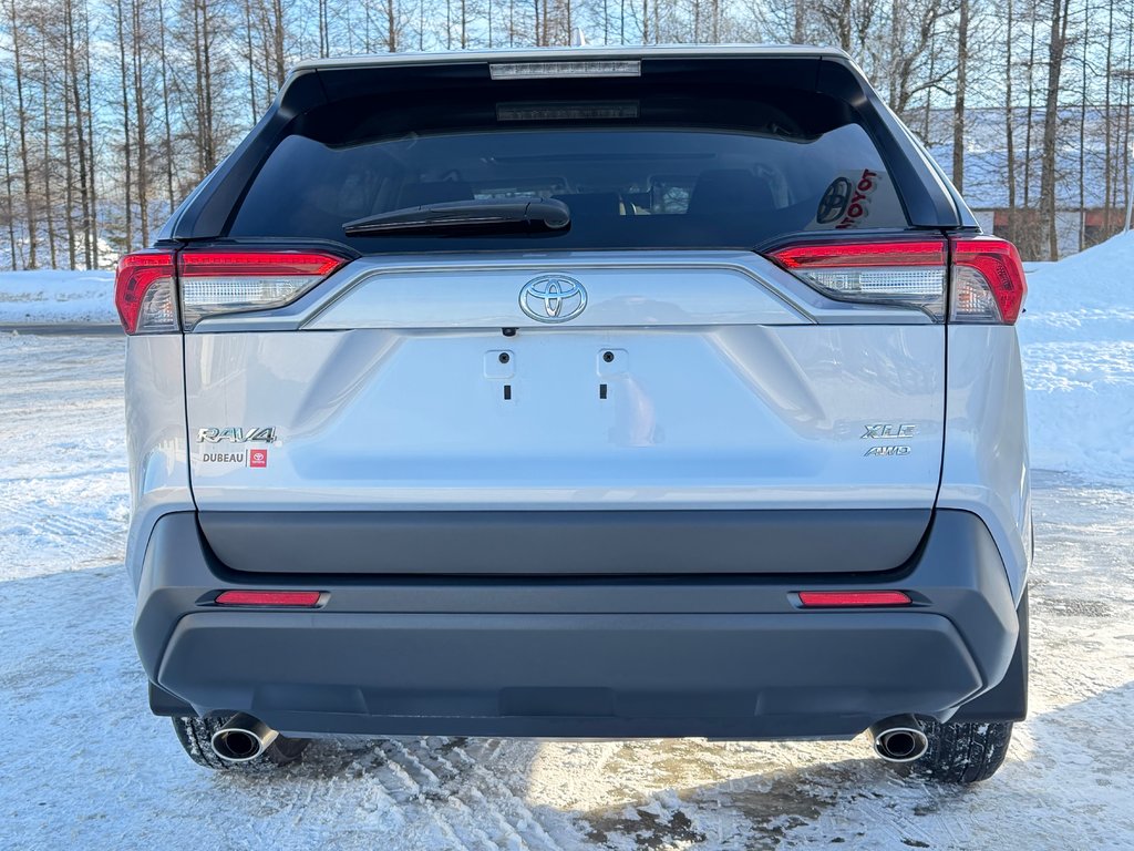 Toyota RAV4 XLE AWD / BAS KILOS / ENTRETENU AVEC SOINS / 2021 à Thetford Mines, Québec - 28 - w1024h768px