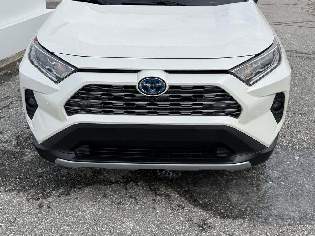2021 Toyota RAV4 HYBRIDE LIMITED / LA TOTALE !! / AUBAINE !!! / in Thetford Mines, Quebec - 15 - w1024h768px