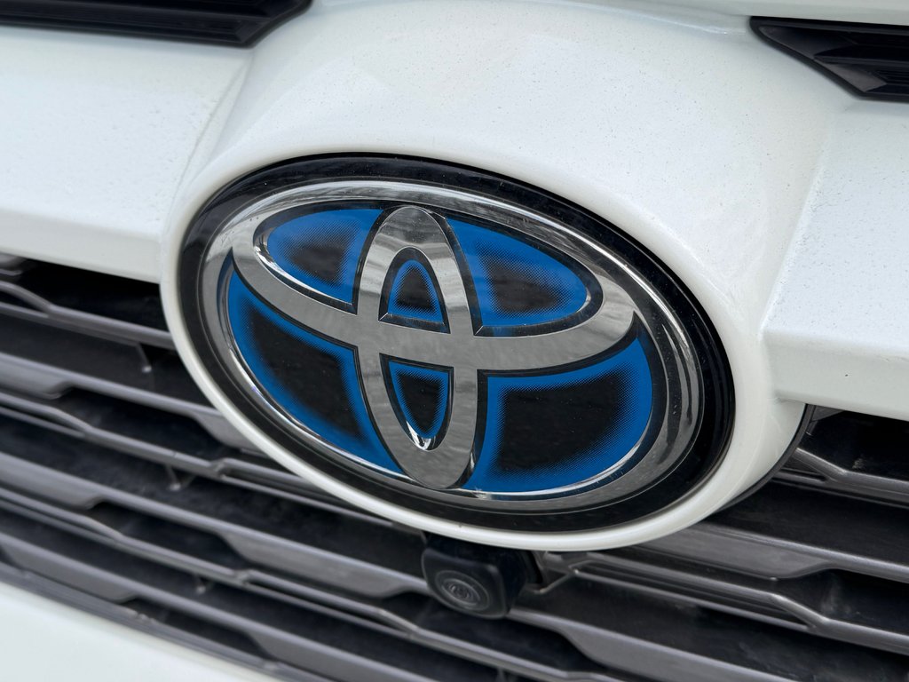 2021 Toyota RAV4 HYBRIDE LIMITED / LA TOTALE !! / AUBAINE !!! / in Thetford Mines, Quebec - 13 - w1024h768px