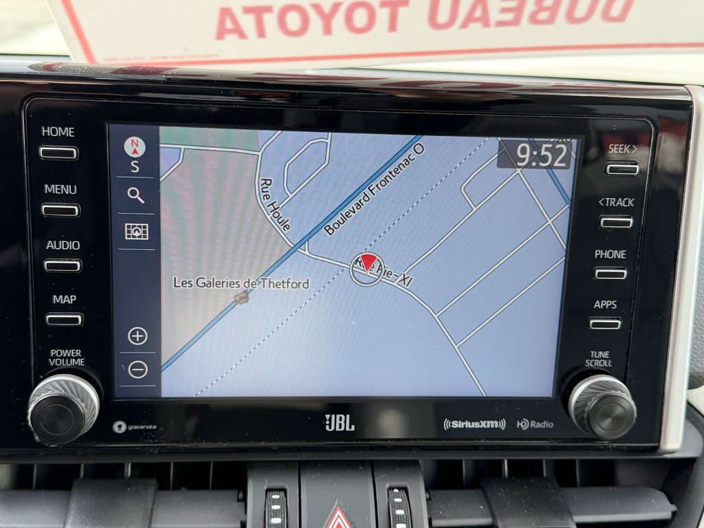 2021 Toyota RAV4 HYBRIDE LIMITED / LA TOTALE !! / AUBAINE !!! / in Thetford Mines, Quebec - 51 - w1024h768px