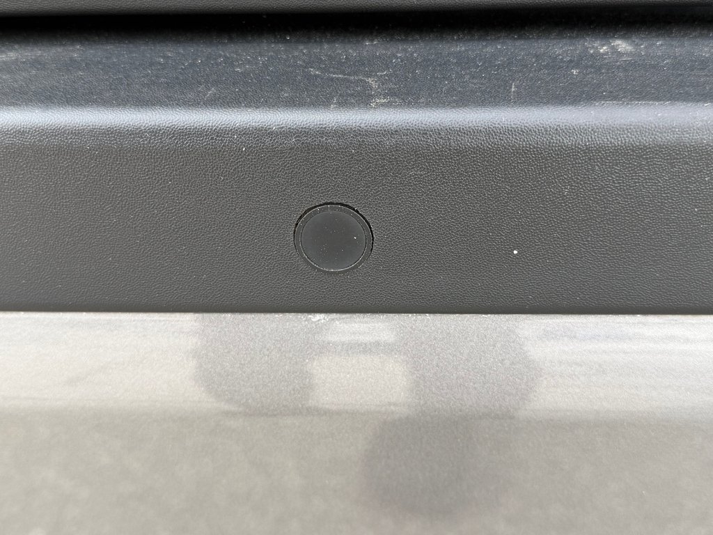 2021 Toyota RAV4 HYBRIDE LIMITED / LA TOTALE !! / AUBAINE !!! / in Thetford Mines, Quebec - 32 - w1024h768px