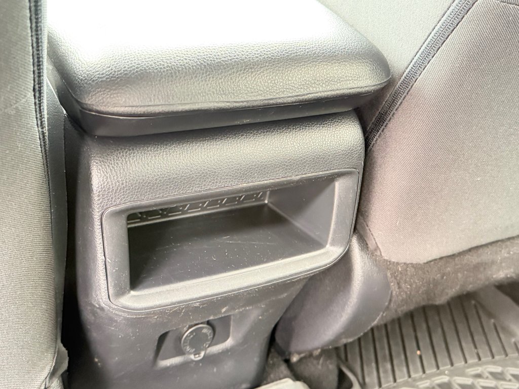 2021 Toyota RAV4 LE AWD / MEILLEUR VUS SUR LE MARCHÉ / in Thetford Mines, Quebec - 50 - w1024h768px