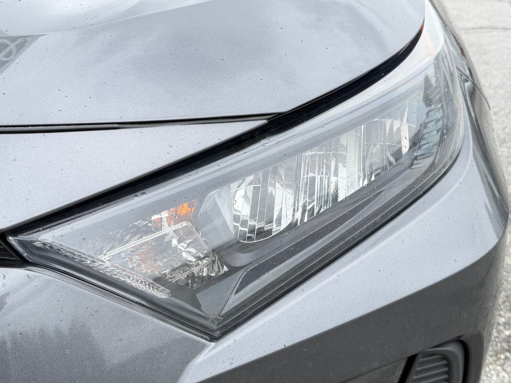 2021 Toyota RAV4 LE AWD / MEILLEUR VUS SUR LE MARCHÉ / in Thetford Mines, Quebec - 10 - w1024h768px