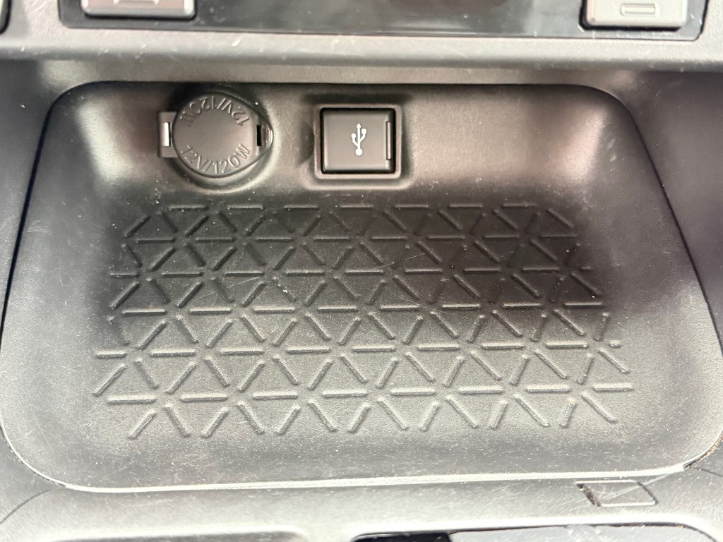 2021 Toyota RAV4 LE AWD / MEILLEUR VUS SUR LE MARCHÉ / in Thetford Mines, Quebec - 40 - w1024h768px