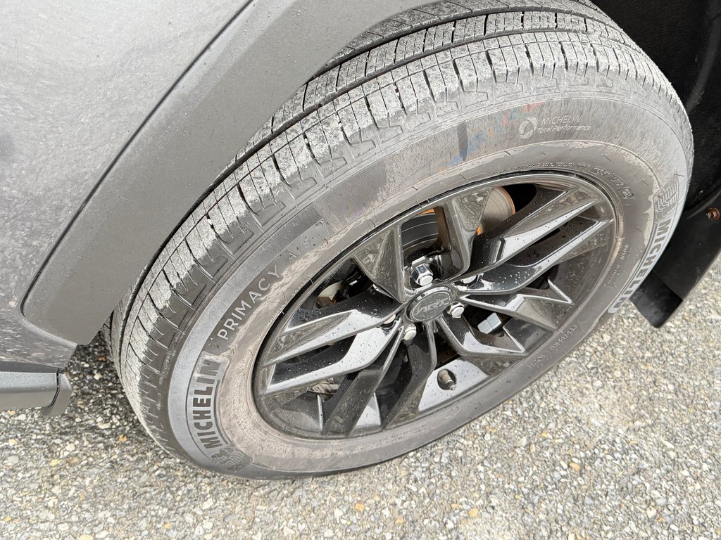 2021 Toyota RAV4 LE AWD / MEILLEUR VUS SUR LE MARCHÉ / in Thetford Mines, Quebec - 13 - w1024h768px