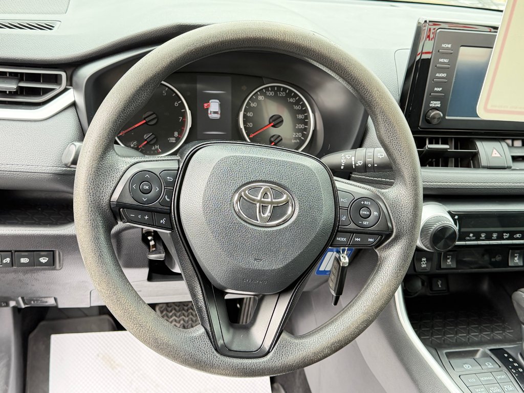 2021 Toyota RAV4 LE AWD / MEILLEUR VUS SUR LE MARCHÉ / in Thetford Mines, Quebec - 30 - w1024h768px