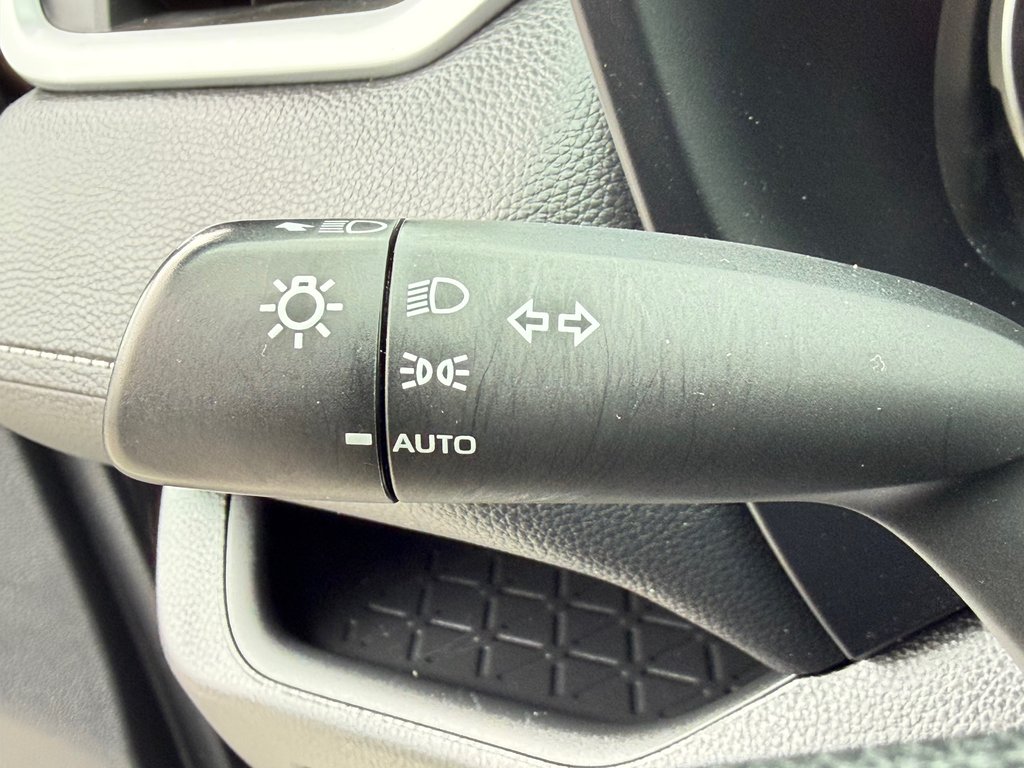 2021 Toyota RAV4 LE AWD / MEILLEUR VUS SUR LE MARCHÉ / in Thetford Mines, Quebec - 32 - w1024h768px