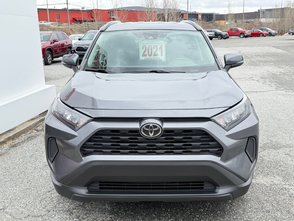 2021 Toyota RAV4 LE AWD / MEILLEUR VUS SUR LE MARCHÉ / in Thetford Mines, Quebec - 2 - w1024h768px