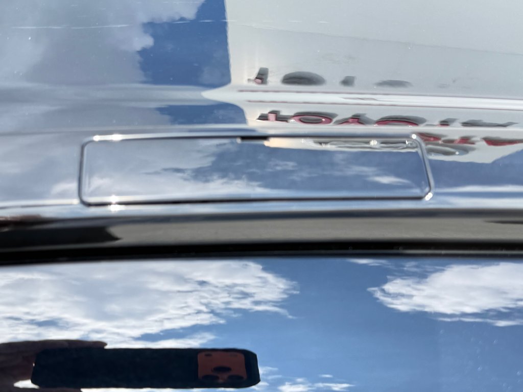 2021 Toyota RAV4 LE AWD / DEMARREUR DISTANCE / CARFAX 3,232$ / in Thetford Mines, Quebec - 17 - w1024h768px