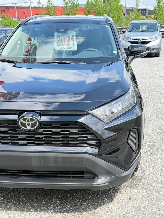 2021 Toyota RAV4 LE AWD / DEMARREUR DISTANCE / CARFAX 3,232$ / in Thetford Mines, Quebec - 9 - w1024h768px