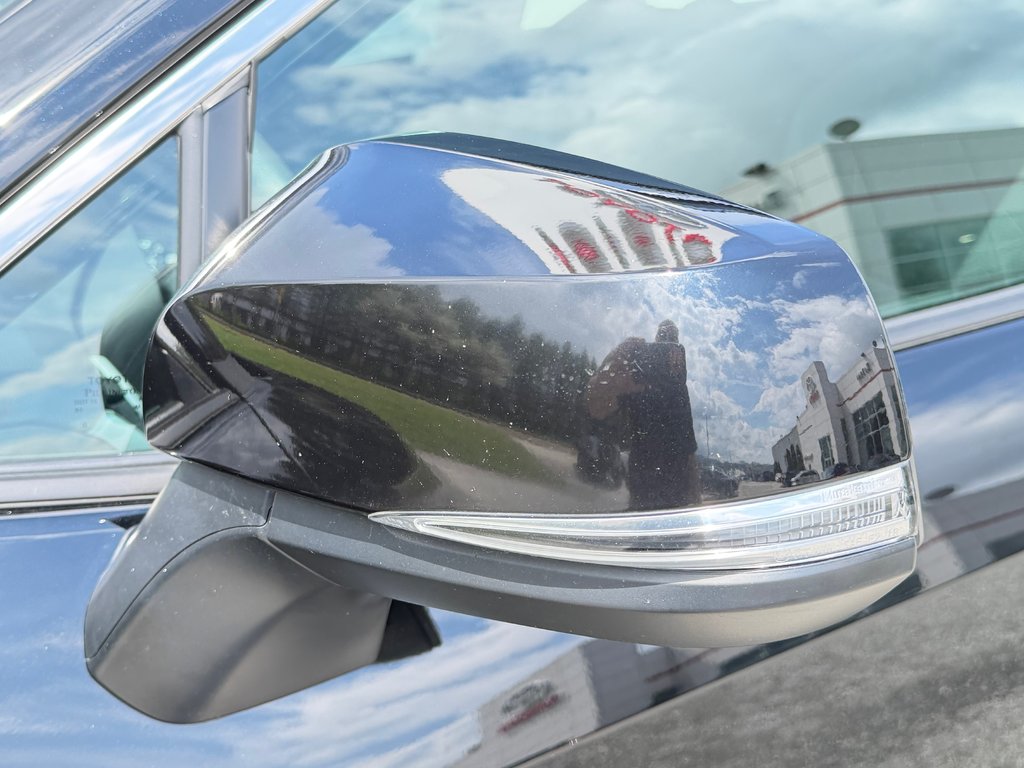 2021 Toyota RAV4 LE AWD / DEMARREUR DISTANCE / CARFAX 3,232$ / in Thetford Mines, Quebec - 15 - w1024h768px