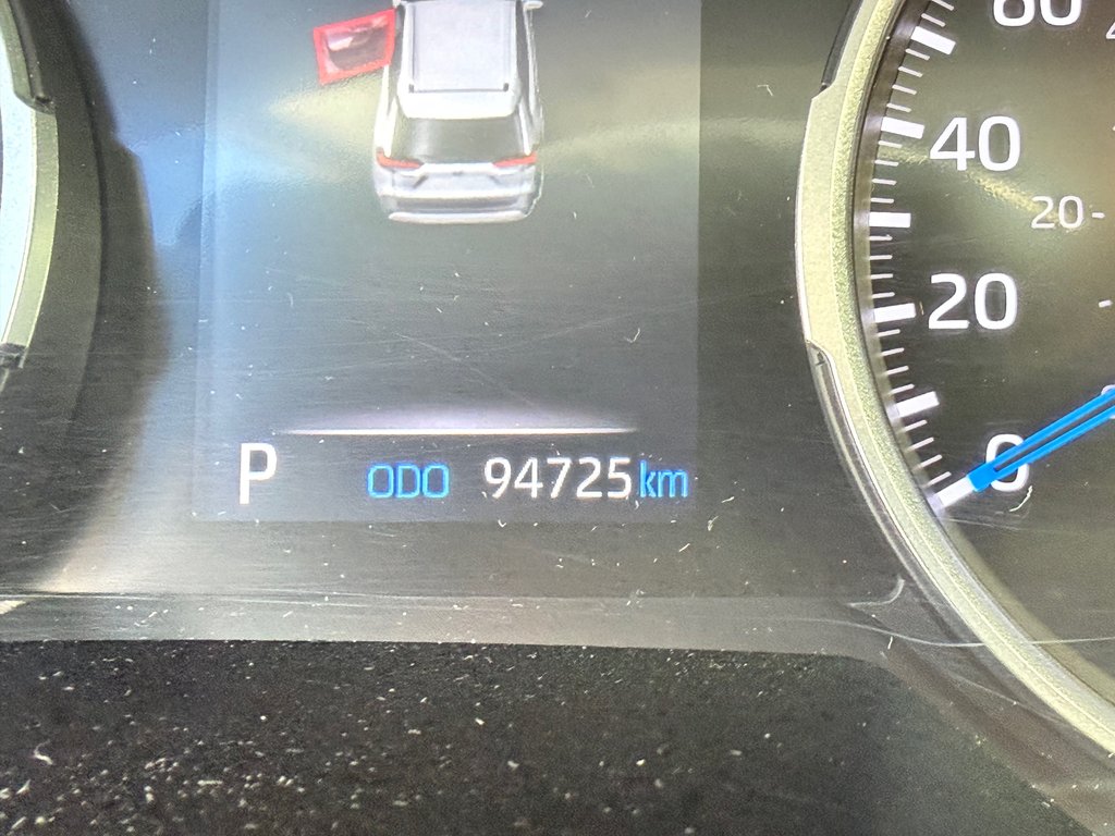 Toyota RAV4 HYBRIDE LE AWD / SUPER PRIX !!! / 2021 à Thetford Mines, Québec - 40 - w1024h768px