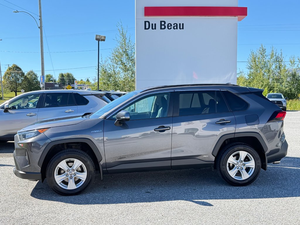 Toyota RAV4 HYBRIDE LE AWD / SUPER PRIX !!! / 2021 à Thetford Mines, Québec - 8 - w1024h768px