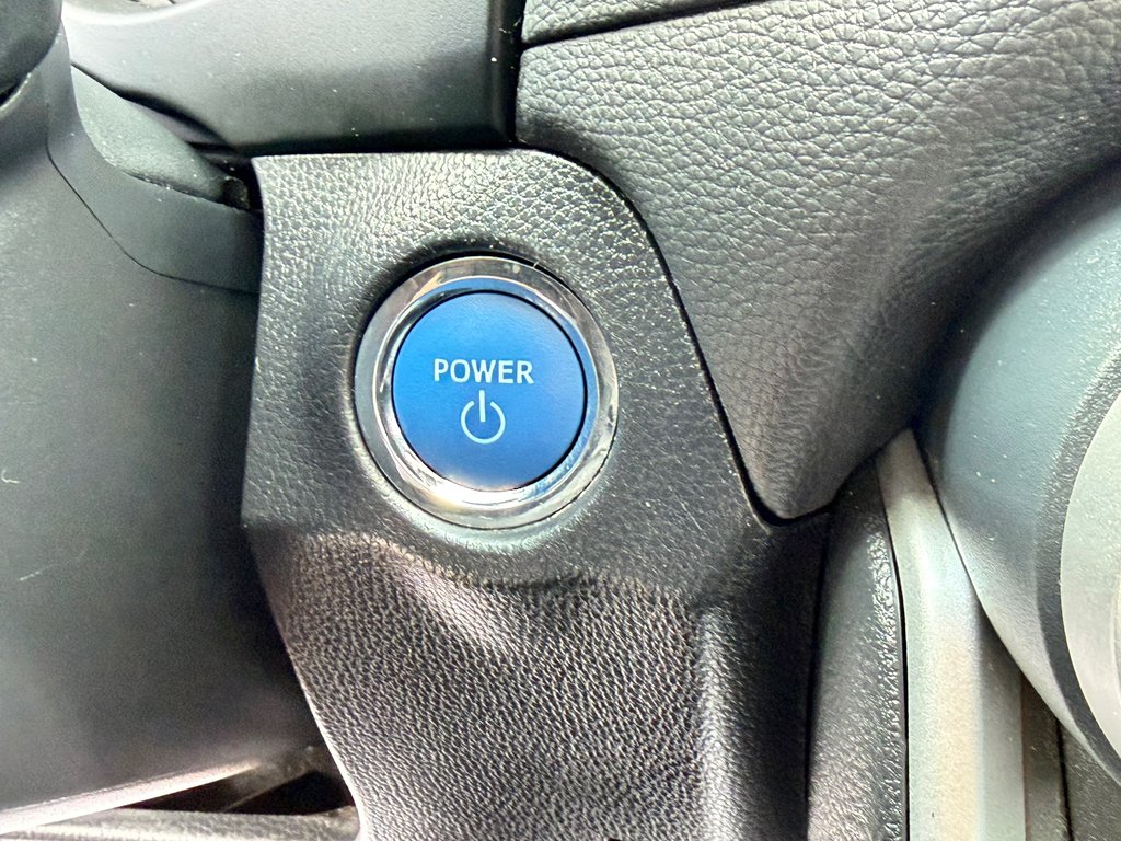 Toyota RAV4 XSE HYBRIDE / 148.300KM / PNEUS NEUFS / HITCH / 2021 à Thetford Mines, Québec - 44 - w1024h768px